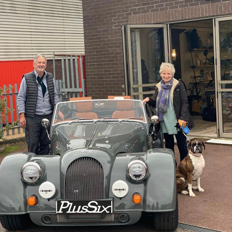 Roger Upward - Plus Six