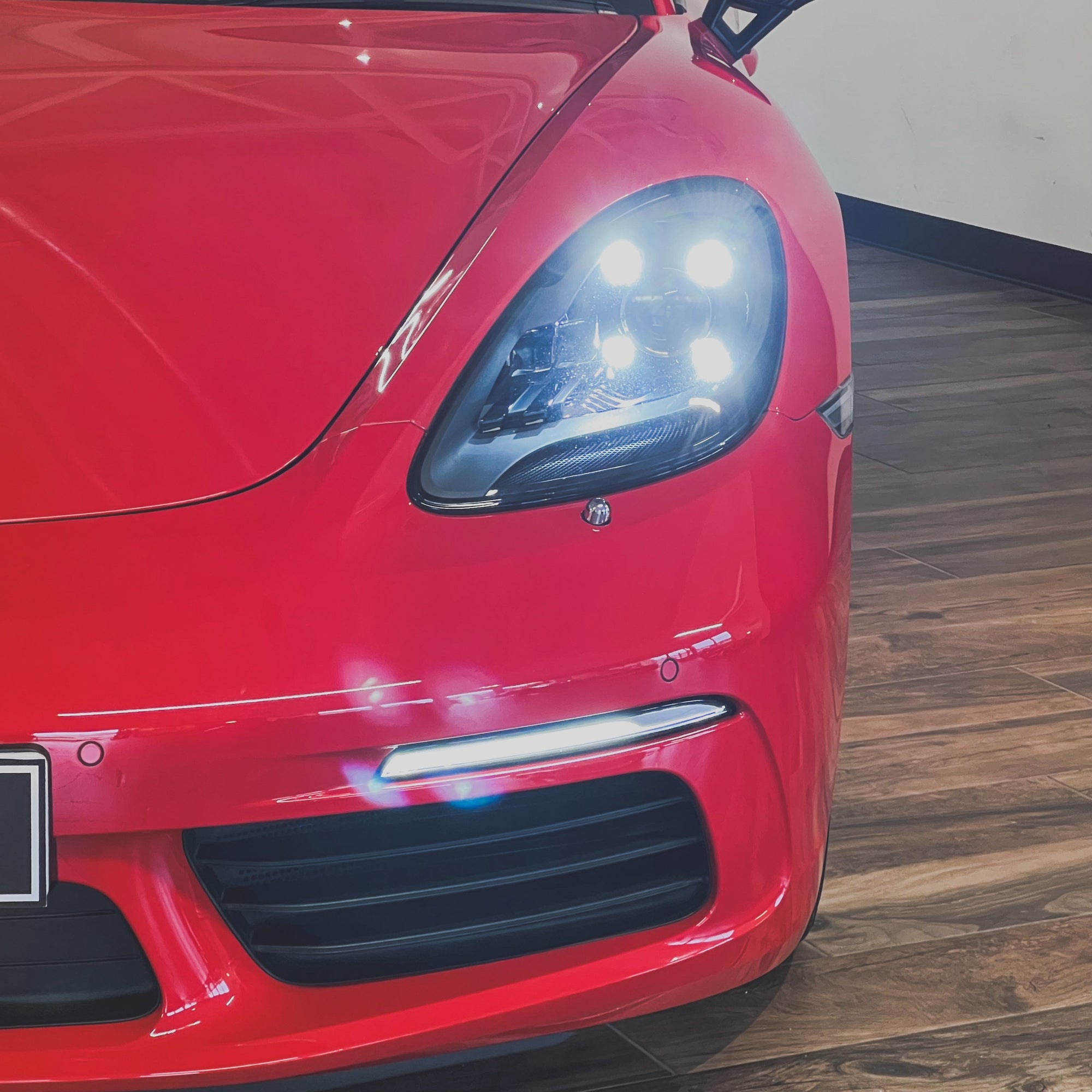 Porsche Boxster - Special colour to sample