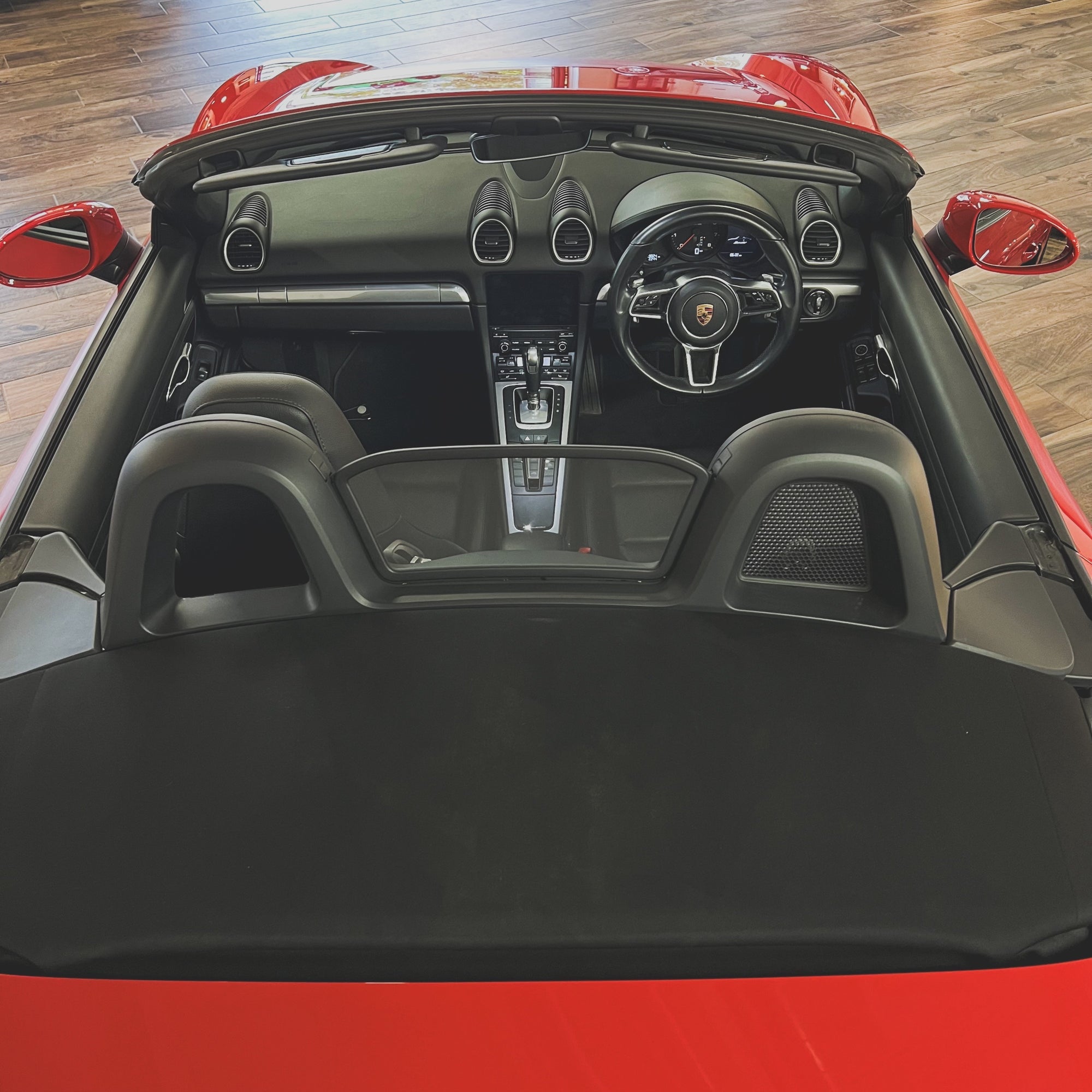 Porsche Boxster - Special colour to sample