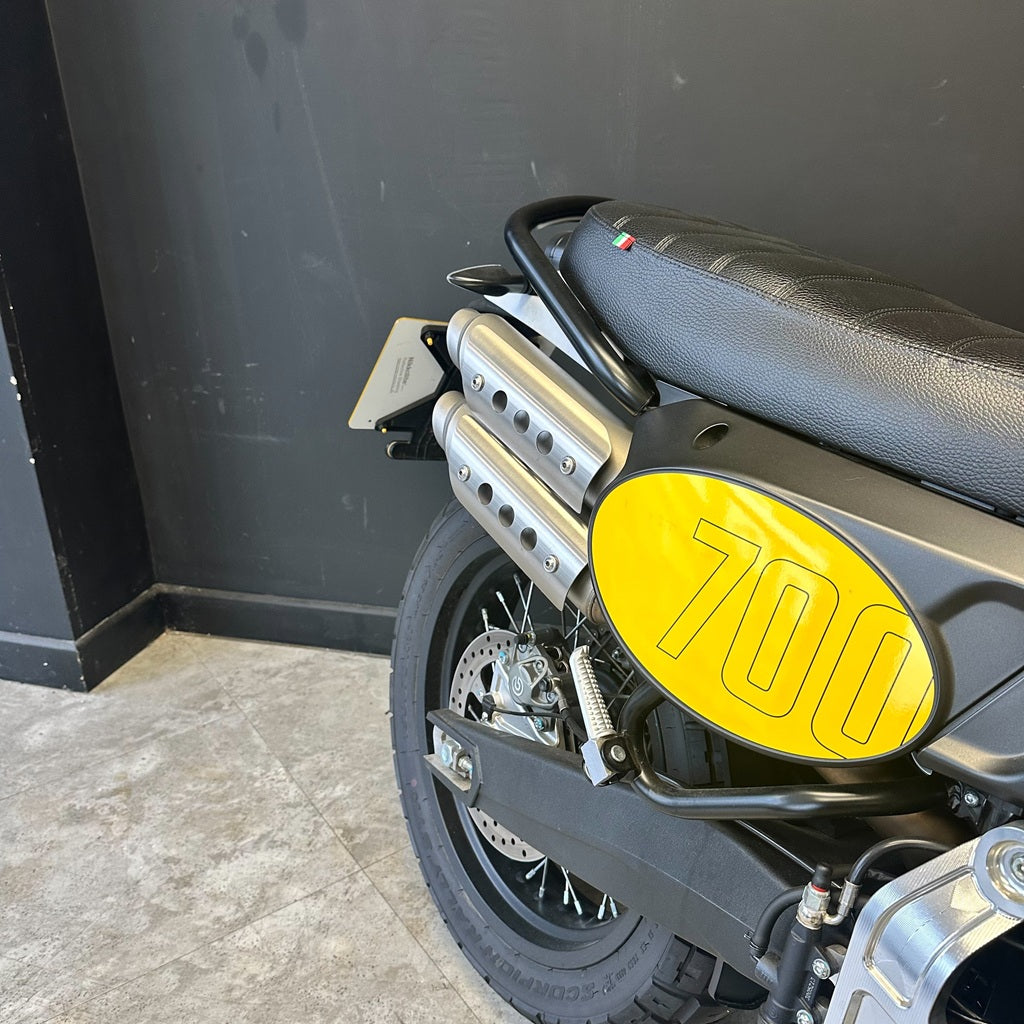 Fantic Caballero 700 - Pure Red - Preload