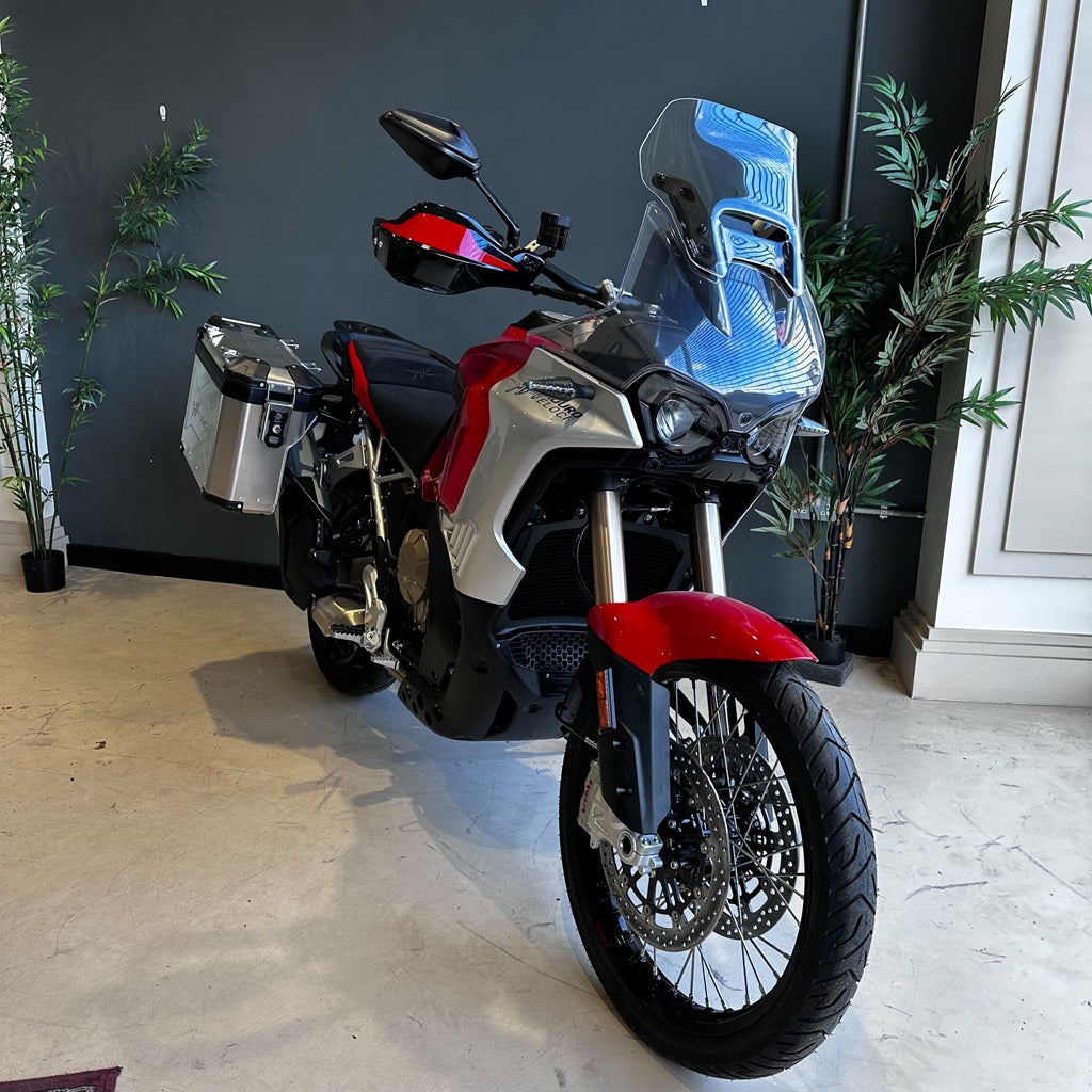 MV AGUSTA ENDURO VELOCE - ROSSO RED - Luggage included – preloved