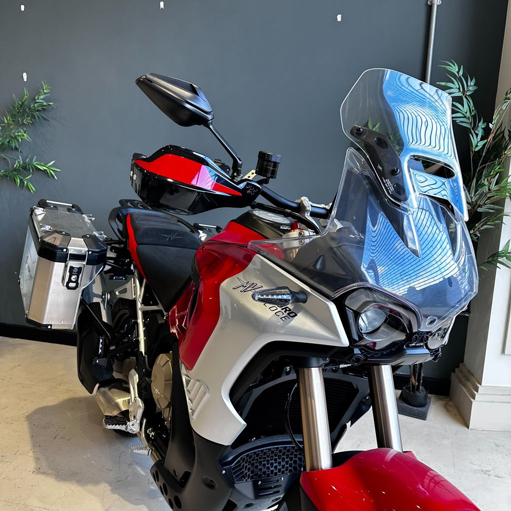 MV AGUSTA ENDURO VELOCE - ROSSO RED - Luggage included – preloved