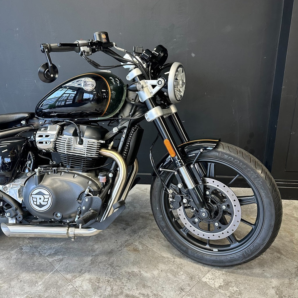 ROYAL ENFIELD  - SUPER METEOR 650 CUSTOM BOBBER INTERSTELLER GREEN / BLACK / GOLD