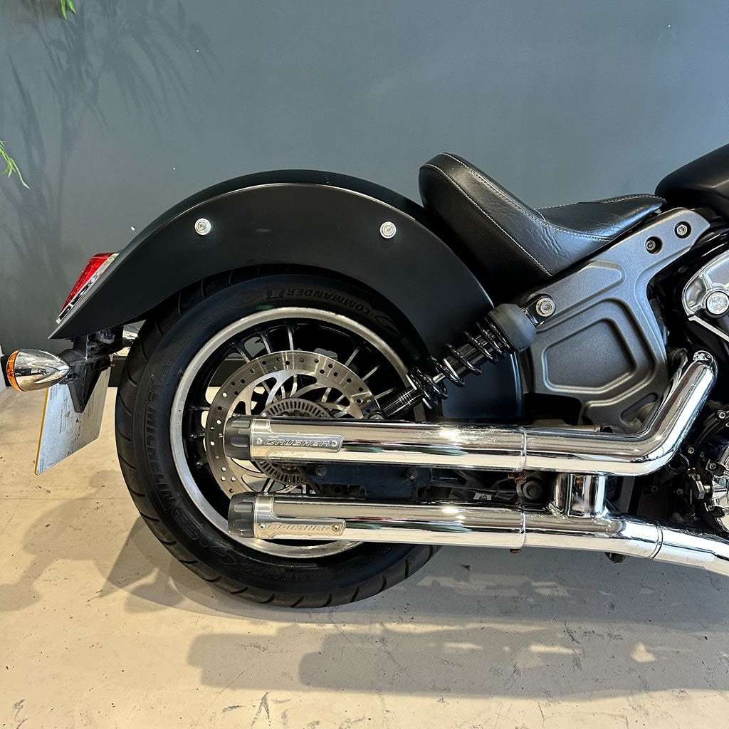 2017 INDIAN SCOUT PRELOVED - SMOKE BLACK WITH CRUSHER EXHAUST