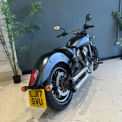 2017 INDIAN SCOUT PRELOVED - SMOKE BLACK WITH CRUSHER EXHAUST