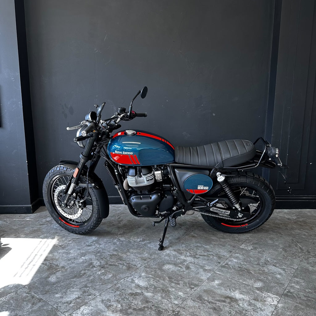 Royal Enfield Interceptor Bear 650 - Petrol Green