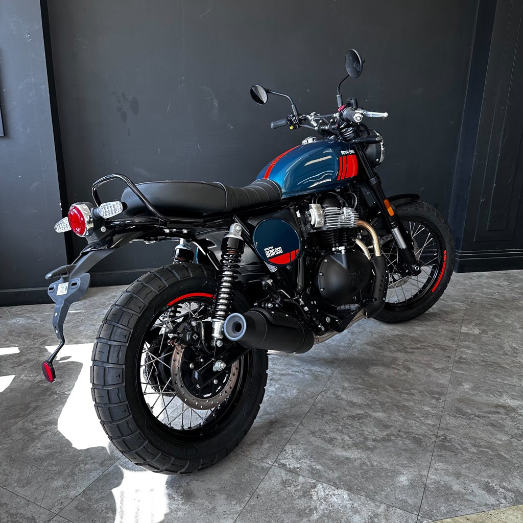 Royal Enfield Interceptor Bear 650 - Petrol Green