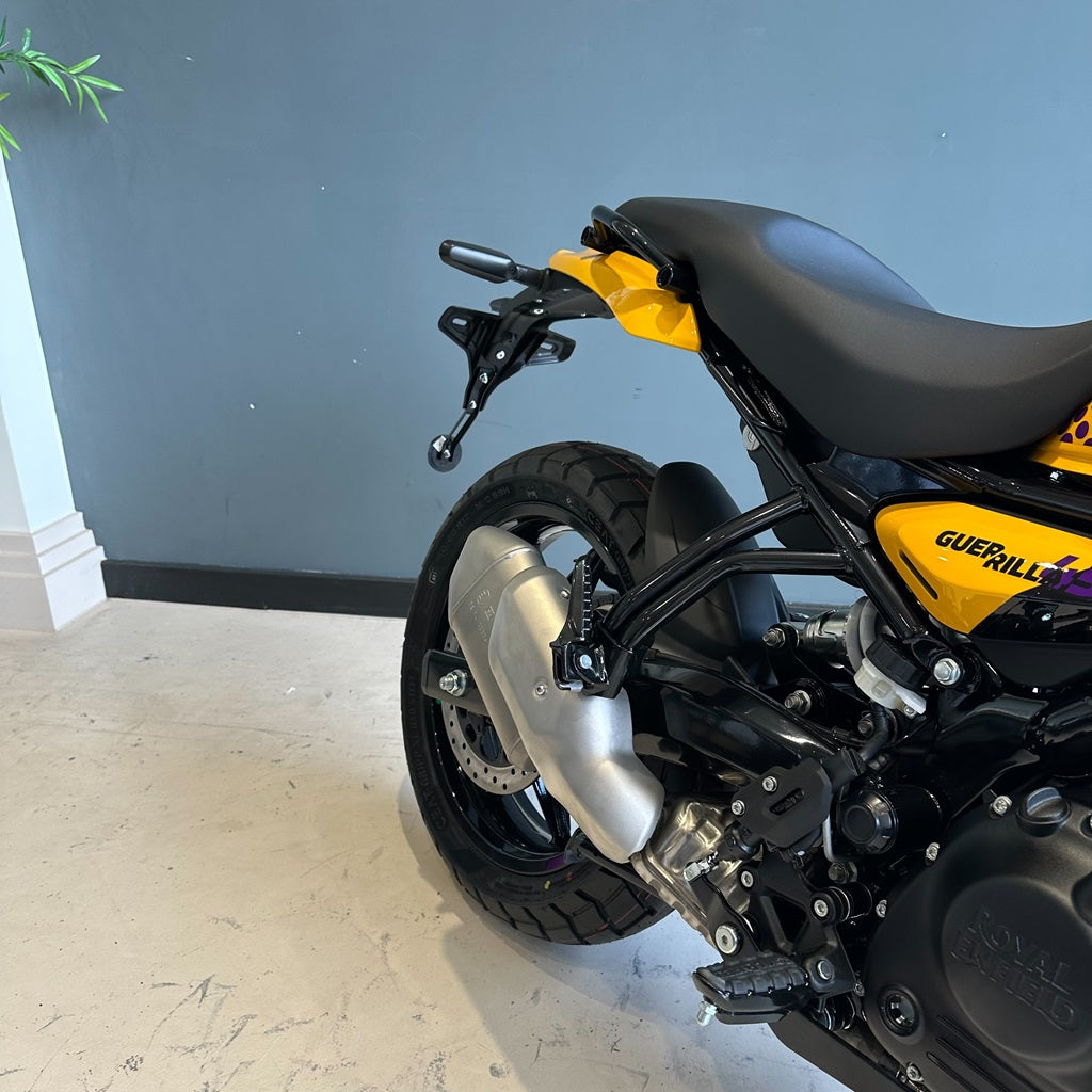 Royal Enfield Guerrilla 450 - Yellow Ribbon