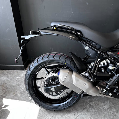 Royal Enfield Guerrilla 450 – PLAYA BLACK