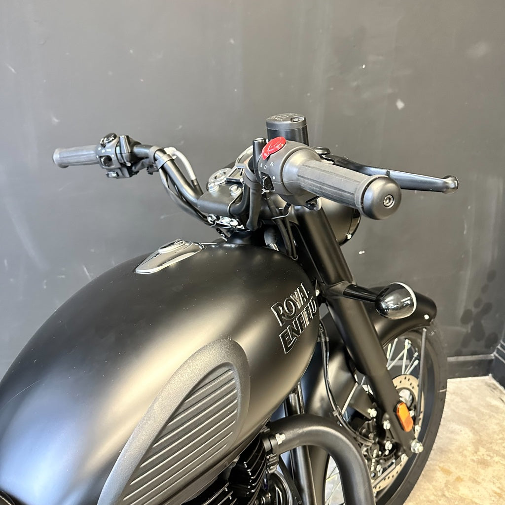 Royal Enfield Classic 350 - Stealth Black