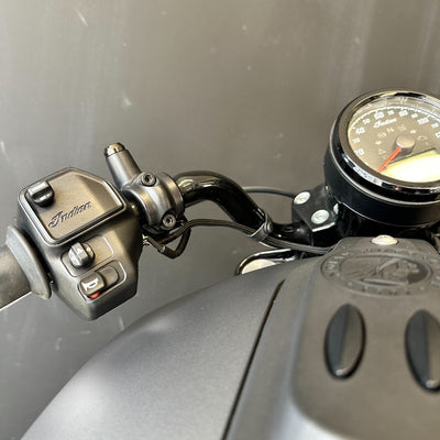 INDIAN SCOUT BOBBER LIMITED - SILVER - Preloved
