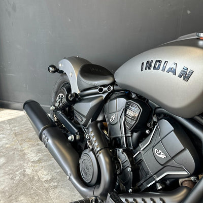 INDIAN SCOUT BOBBER LIMITED - SILVER - Preloved
