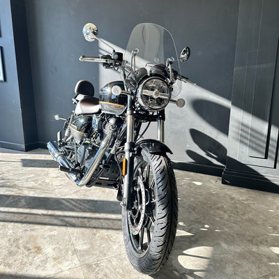 Royal Enfield Meteor 350 - SUPERNOVA BLACK