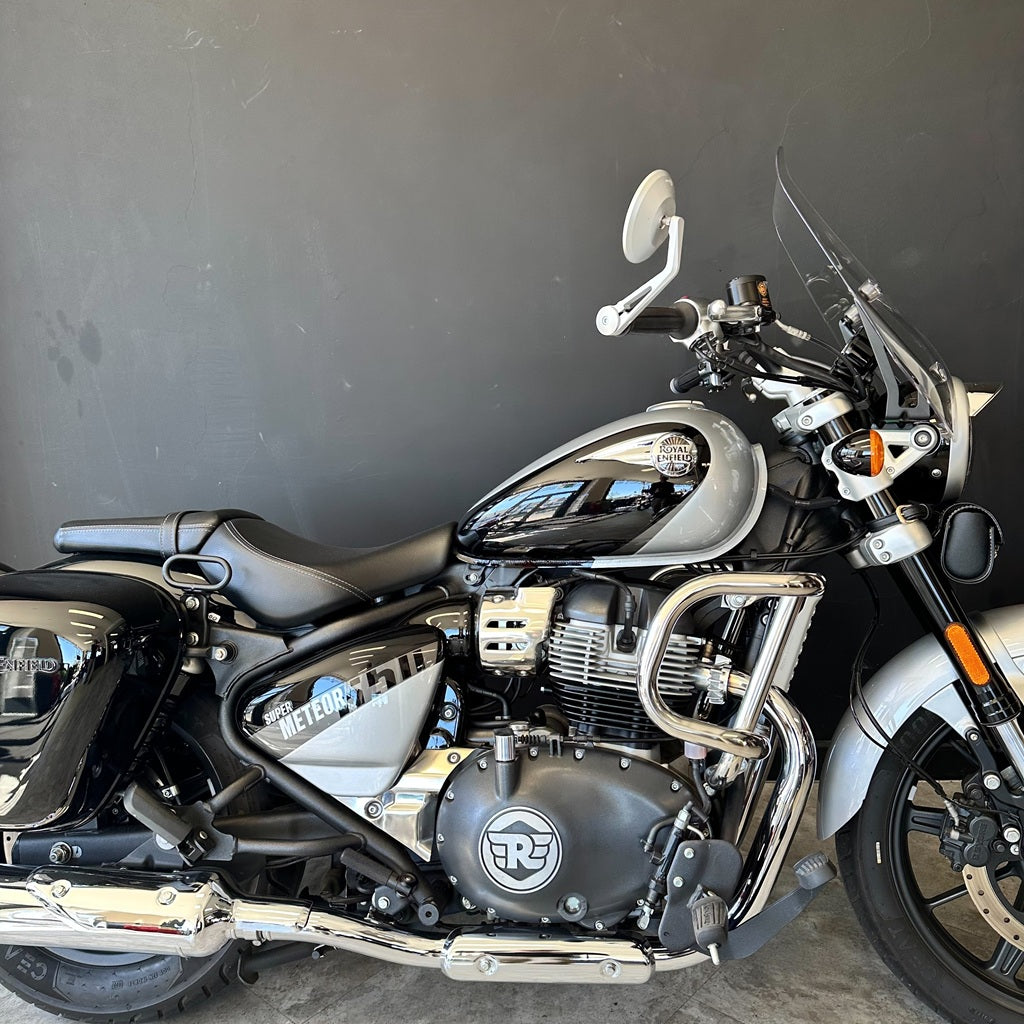 ROYAL ENFIELD SUPER METEOR 650 – INTERSTELLAR GREY - PRELOVED
