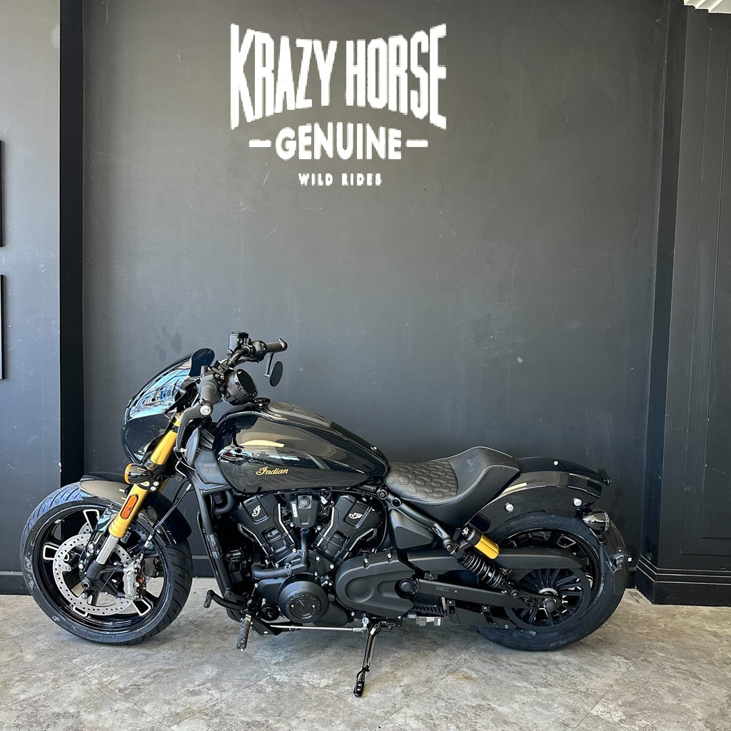 2026 Indian Scout 101 - Crystal Black with Super Graphite