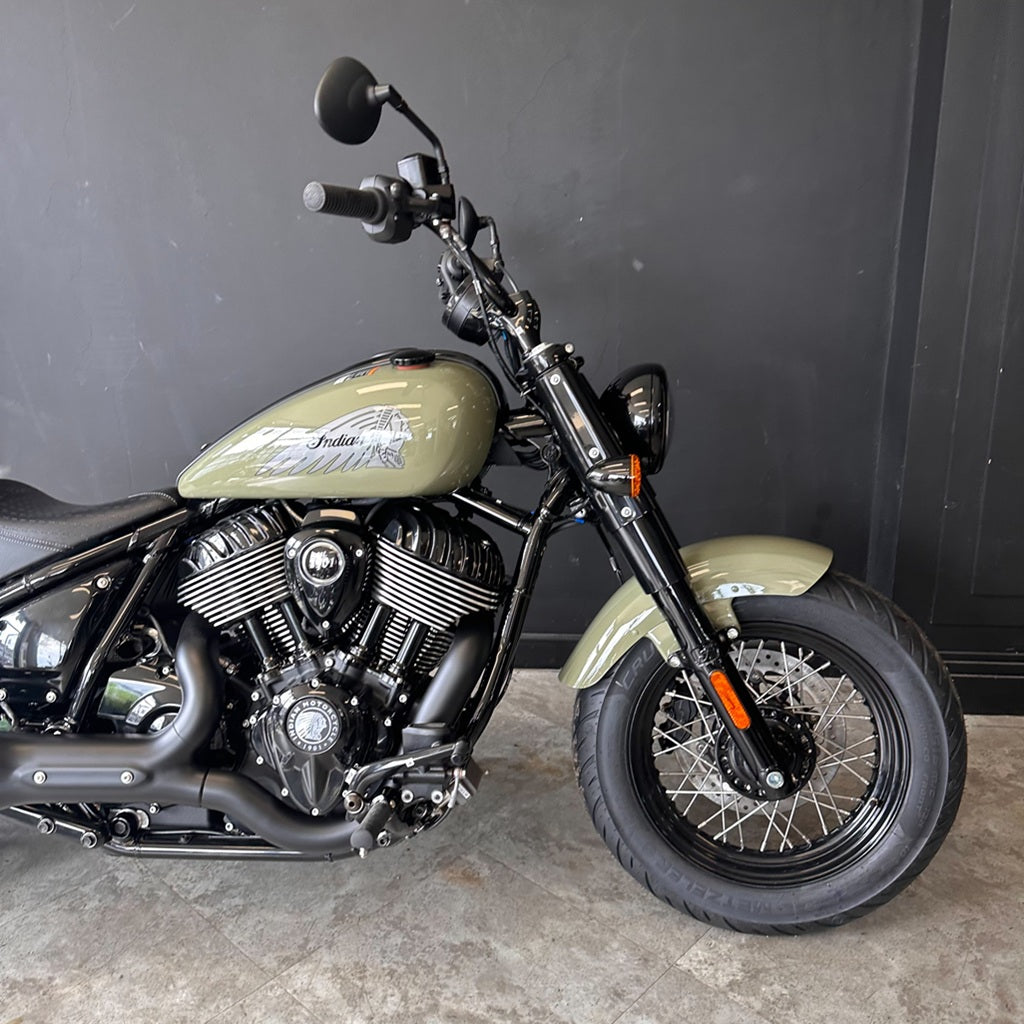 INDIAN CHIEF BOBBER DARKHORSE ’26 M/Y - MOSS GREEN