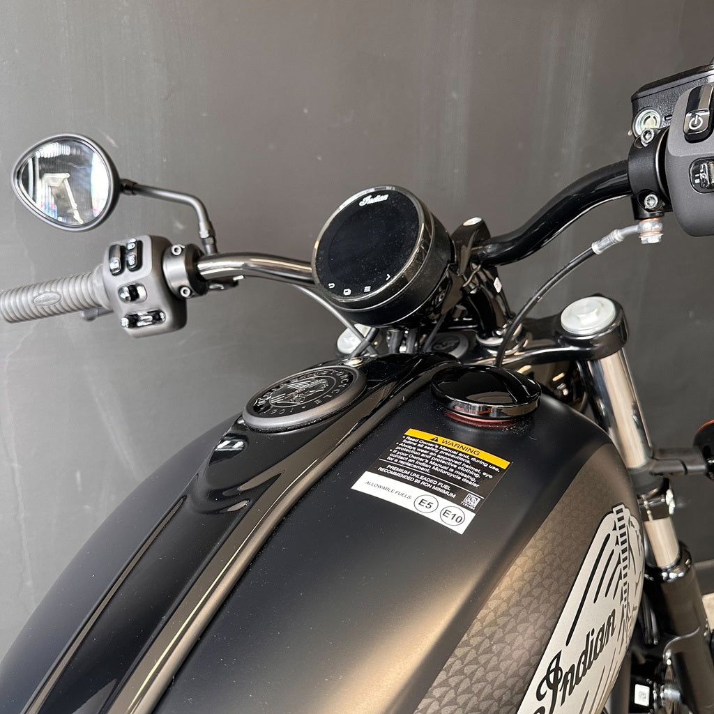 INDIAN CHIEF DARK HORSE - BLACK SMOKE