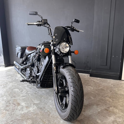 Scout Bobber Sixty - Black metallic - PreLoved