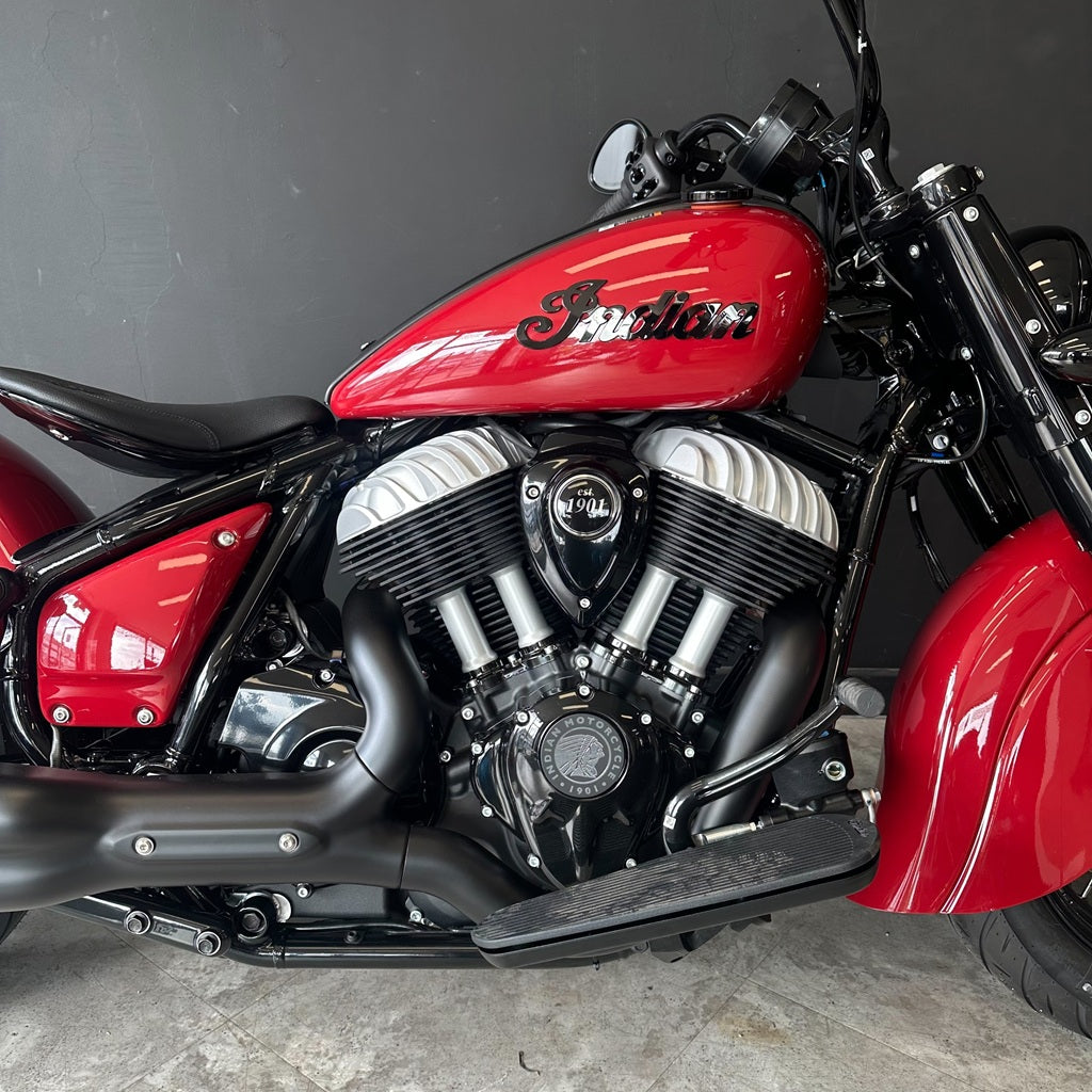 INDIAN CHIEF VINTAGE - INDIAN RED