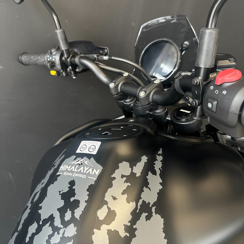 ROYAL ENFIELD HIMALAYAN 450 - Mana Black