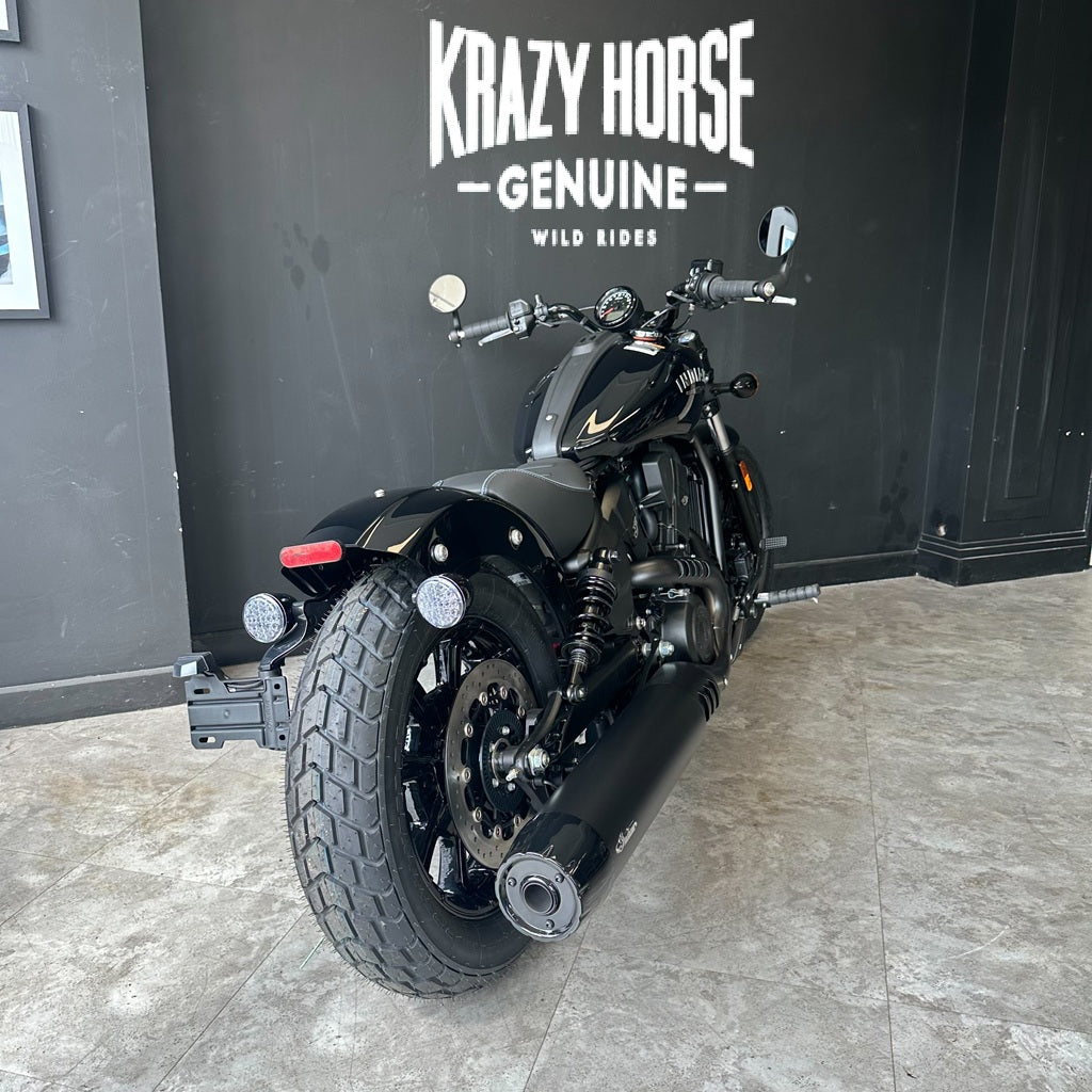 INDIAN SCOUT STANDARD - Metallic Black