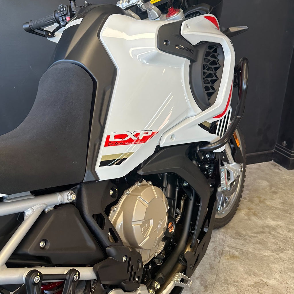 MV AGUSTA Enduro Veloce LXP Edi Orioli - Pearl White Metallic Black