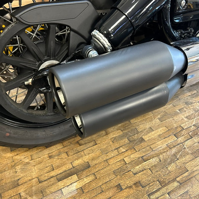 INDIAN CHIEF BOBBER DARK HORSE -  Titanium smoke - PreLoved