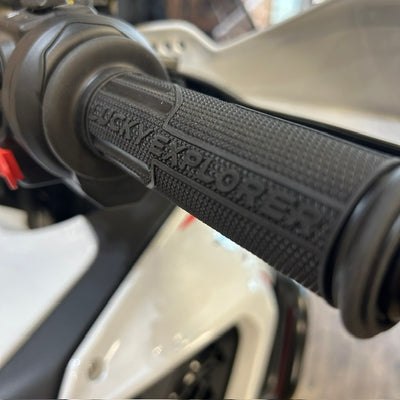 OFFER - MV AGUSTA LXP ORIOLI - Bianco pearl and Nero metallic
