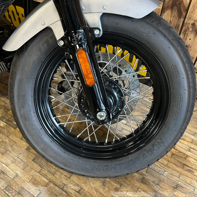 INDIAN CHIEF BOBBER DARK HORSE -  Titanium smoke - PreLoved