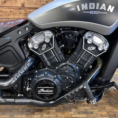 INDIAN SCOUT BOBBER - STAR SILVER/BLK SMOKE - PreLoved