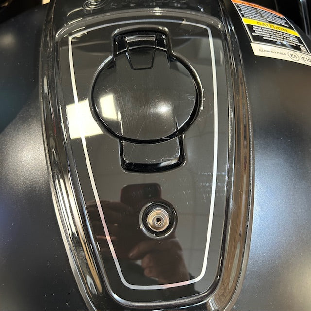 INDIAN PURSUIT DARK HORSE - BLACK SMOKE - PreLoved