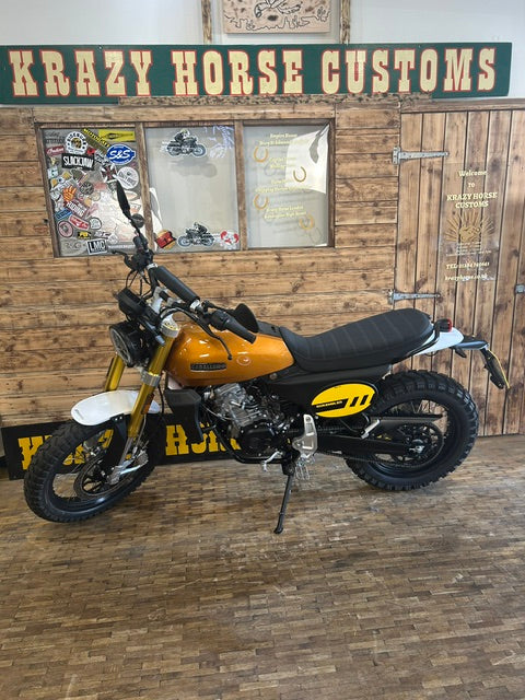FANTIC CABALERRO SCRAMBLER 125 - BRONZE - PreLoved