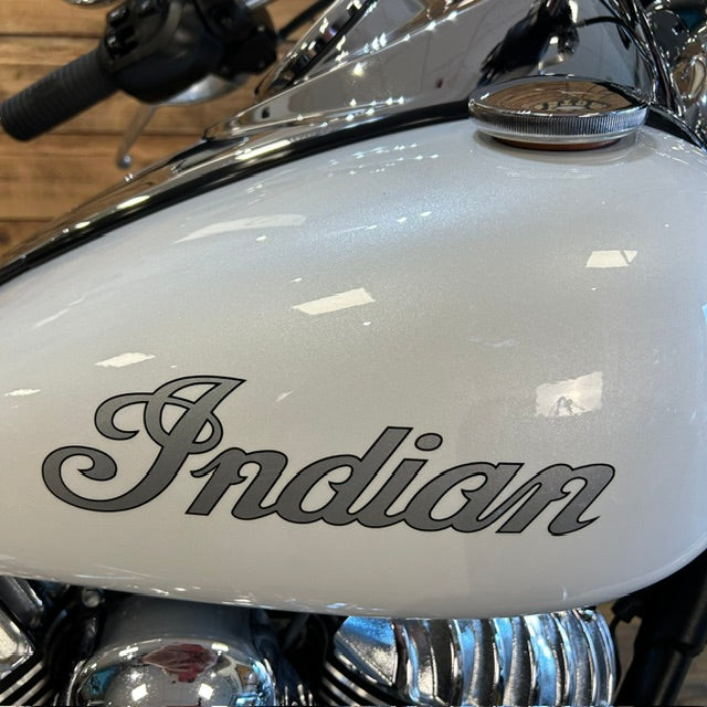 INDIAN CHIEF 111 - Pearl White - PreLoved