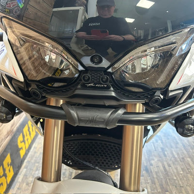OFFER - MV AGUSTA LXP ORIOLI - Bianco pearl and Nero metallic