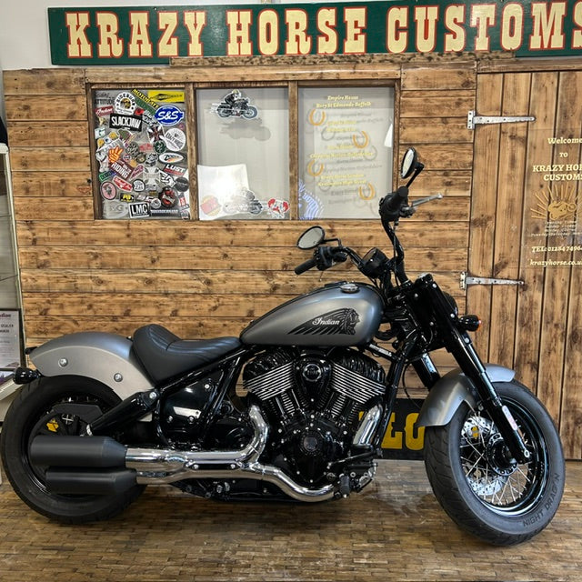 INDIAN CHIEF BOBBER DARK HORSE -  Titanium smoke - PreLoved