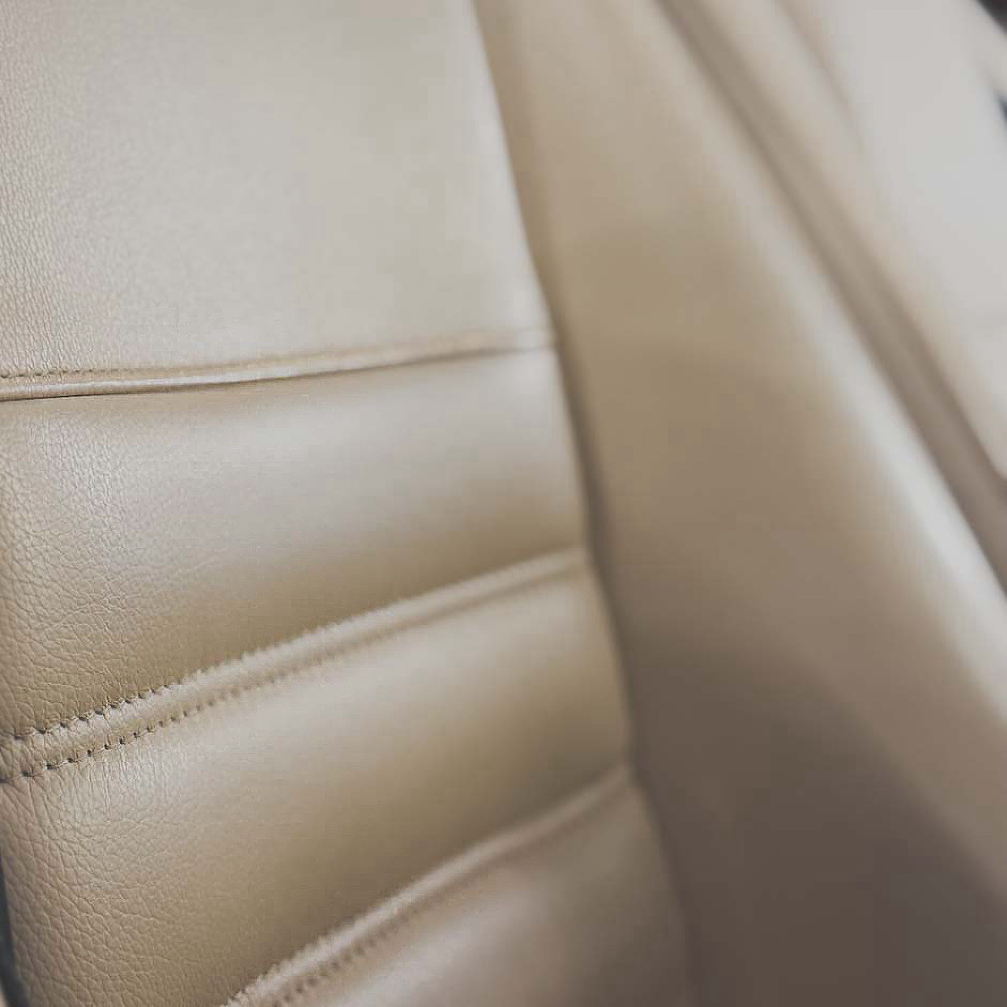 Morgan 4/4 80th Anniversary - 80th Anniversary Red