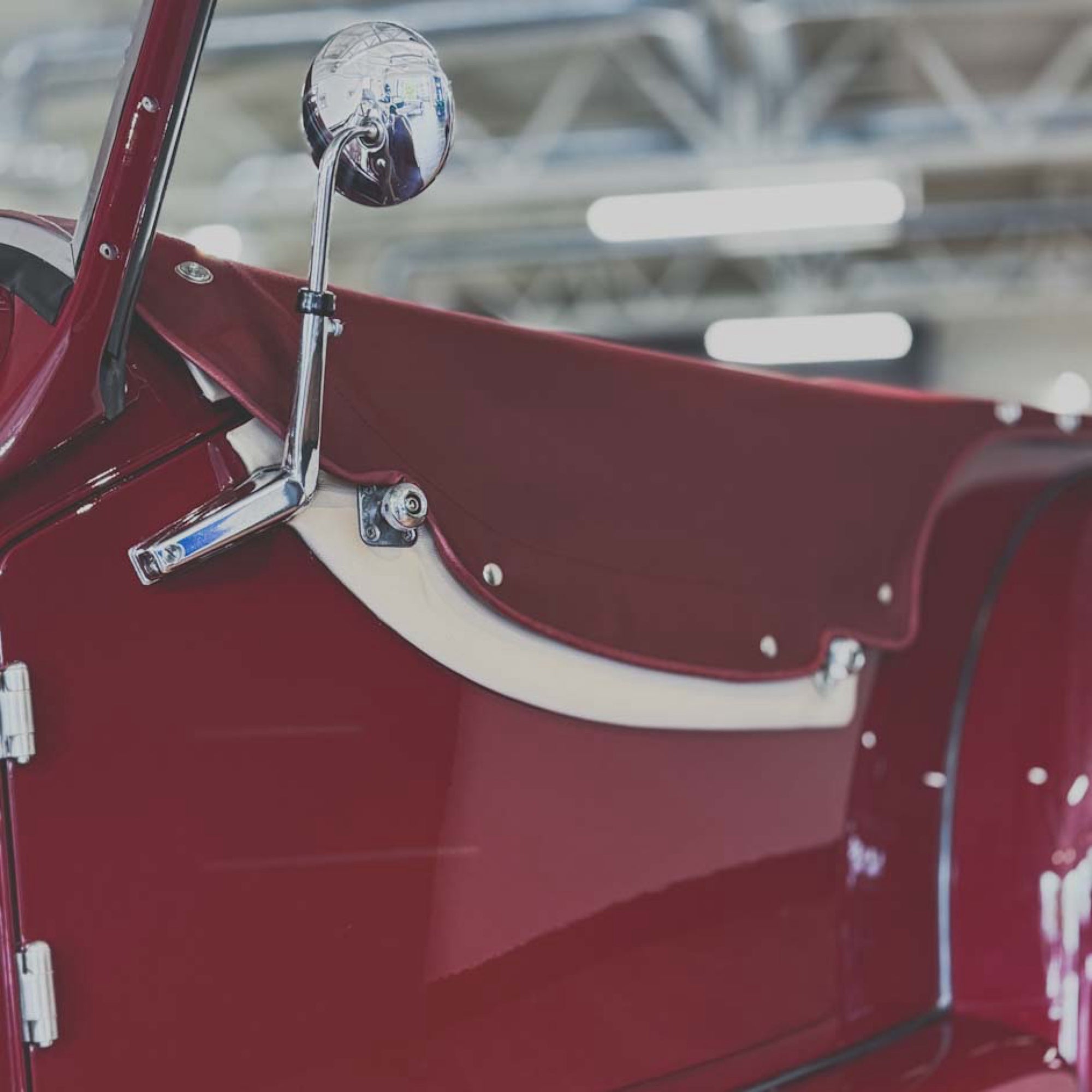 Morgan 4/4 80th Anniversary - 80th Anniversary Red