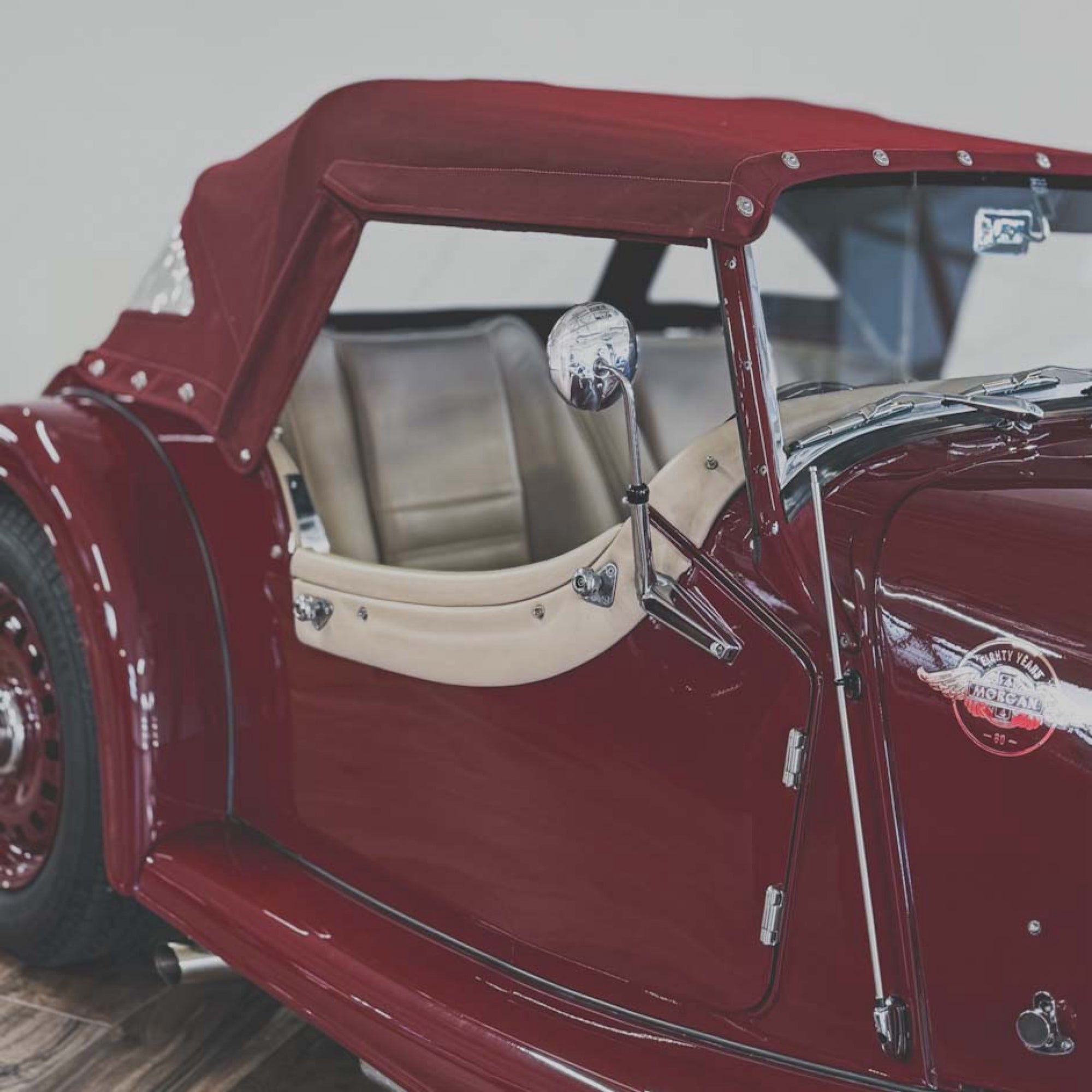 Morgan 4/4 80th Anniversary - 80th Anniversary Red