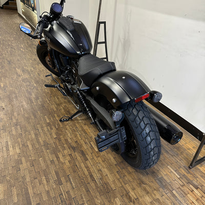 INDIAN SCOUT BOBBER LTD +TECH - BLACK SMOKE