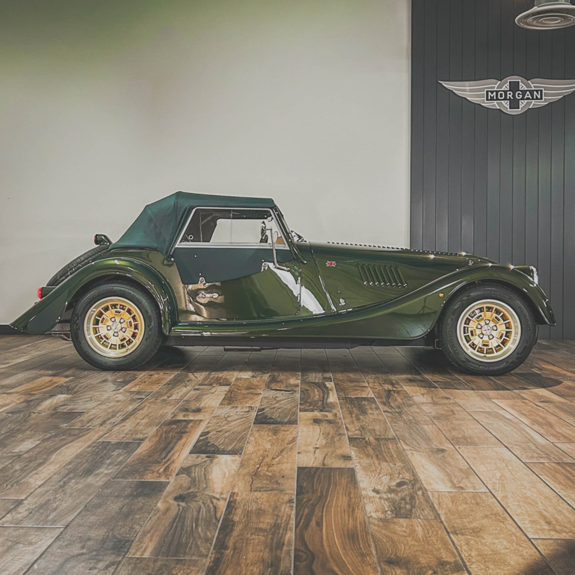Morgan Plus 75th Four Auto - Culford Green Pearlescent