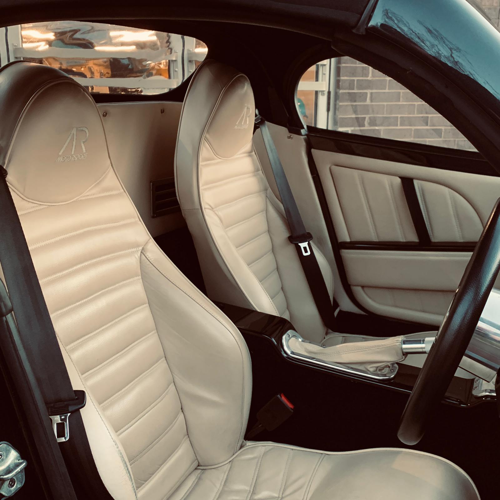 Morgan Aero 8 - Cosmos Black