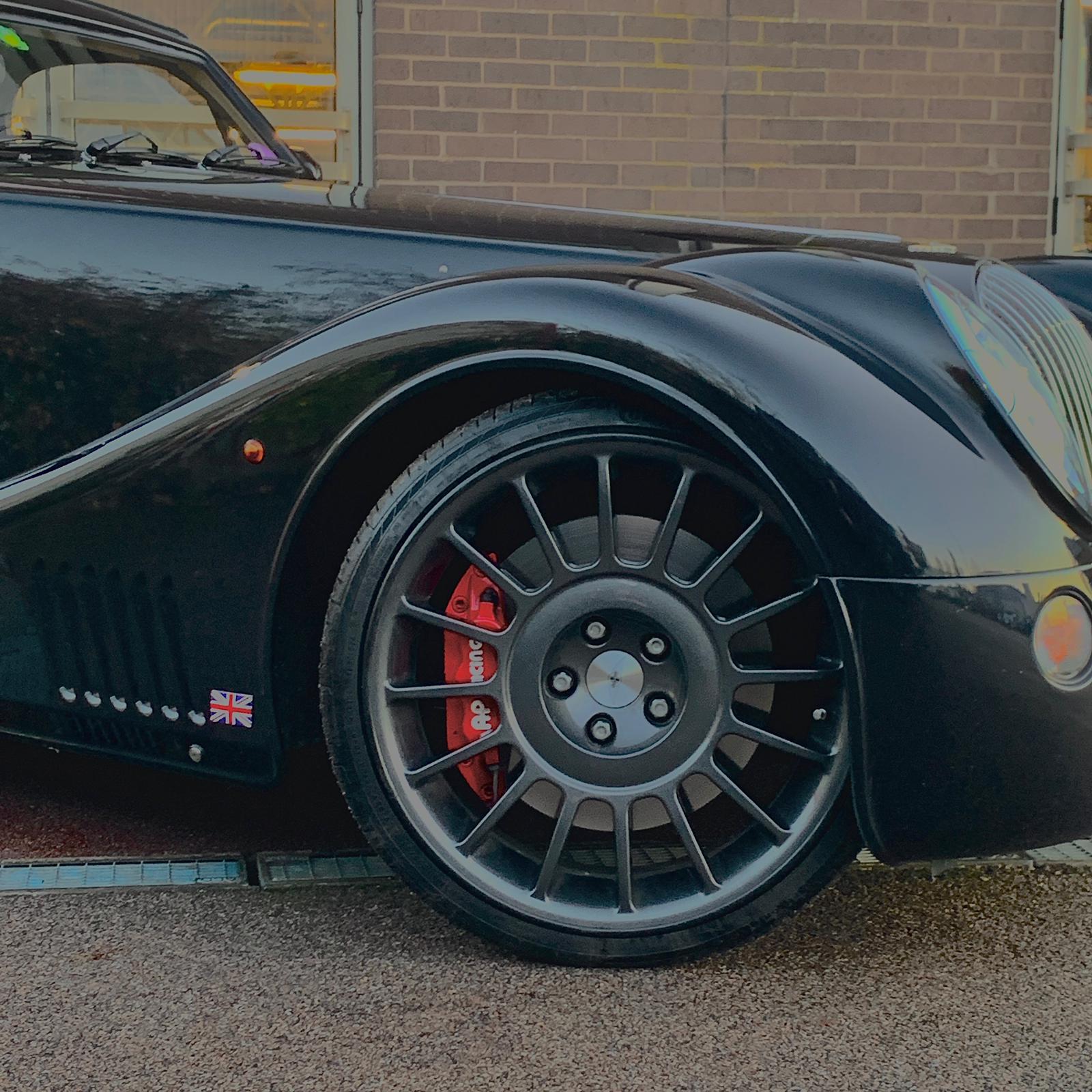 Morgan Aero 8 - Cosmos Black