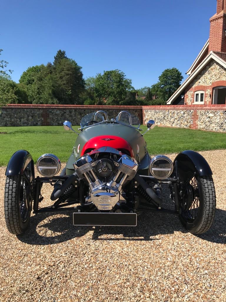 Morgan 3 Wheeler  - Bespoke Shark artwork