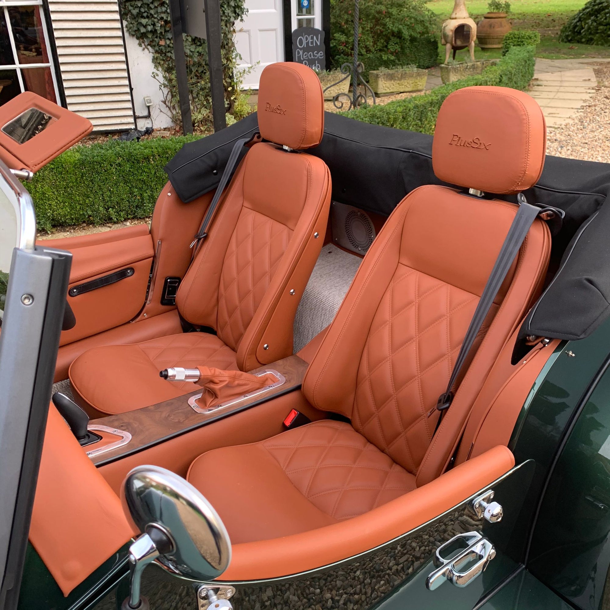 Morgan Plus Six - Emerald Green