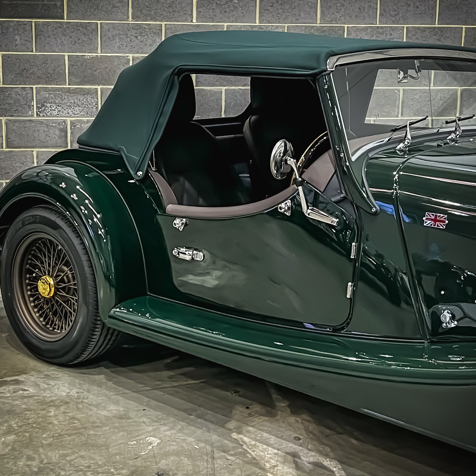 Morgan Plus Four Automatic  - Sport green