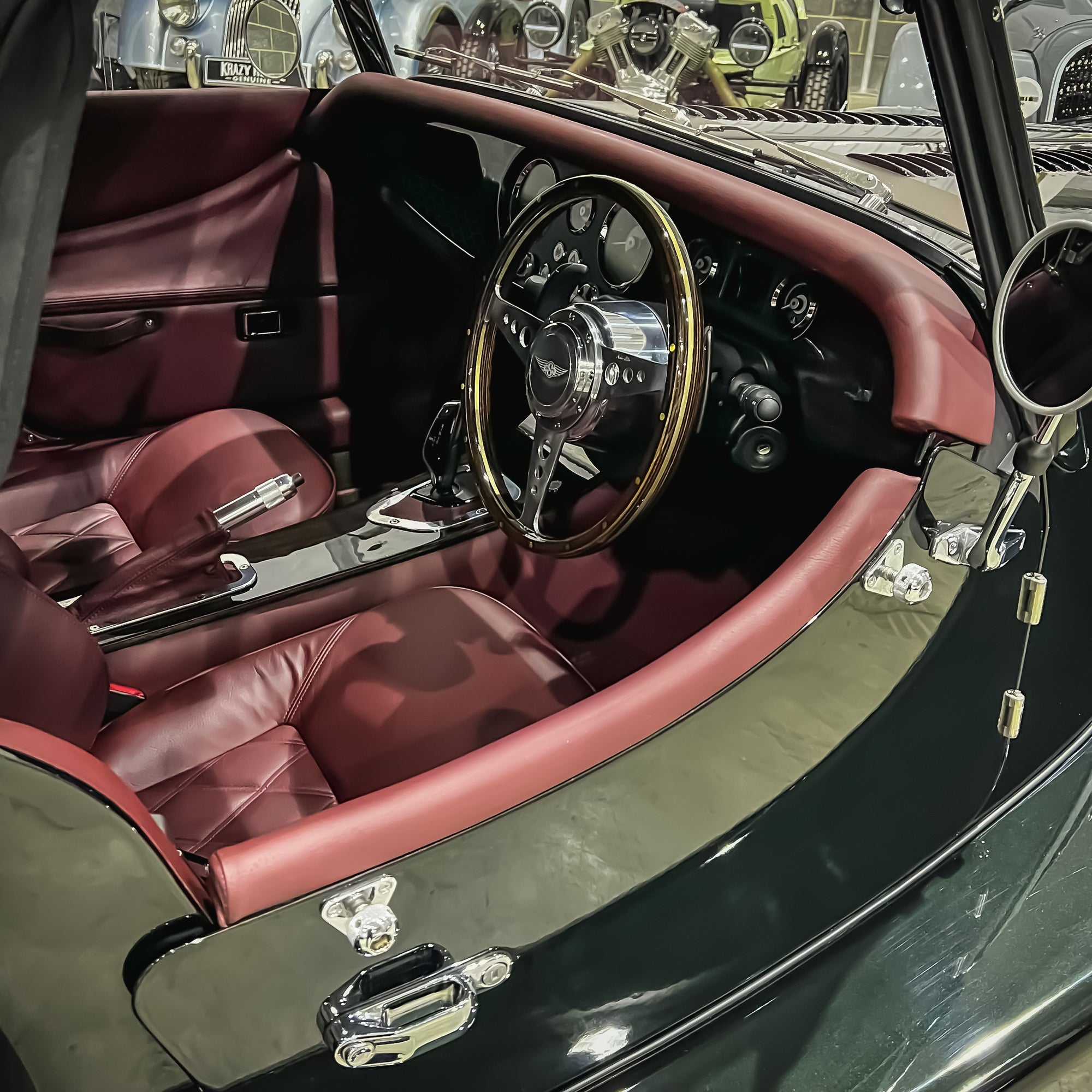 Morgan Plus Six  - Dark Emerald Green Metallic