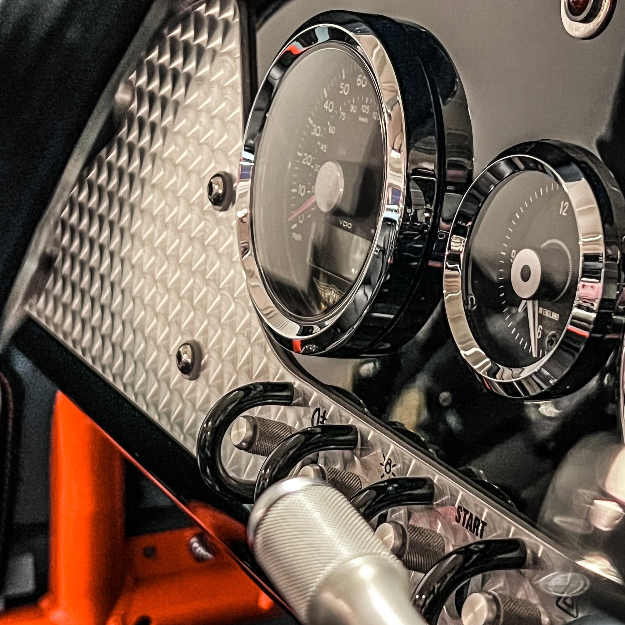 Morgan 3 Wheeler - Gulf Blau / Gulf Orange - Stage Two Tuned Morgan Three Wheeler