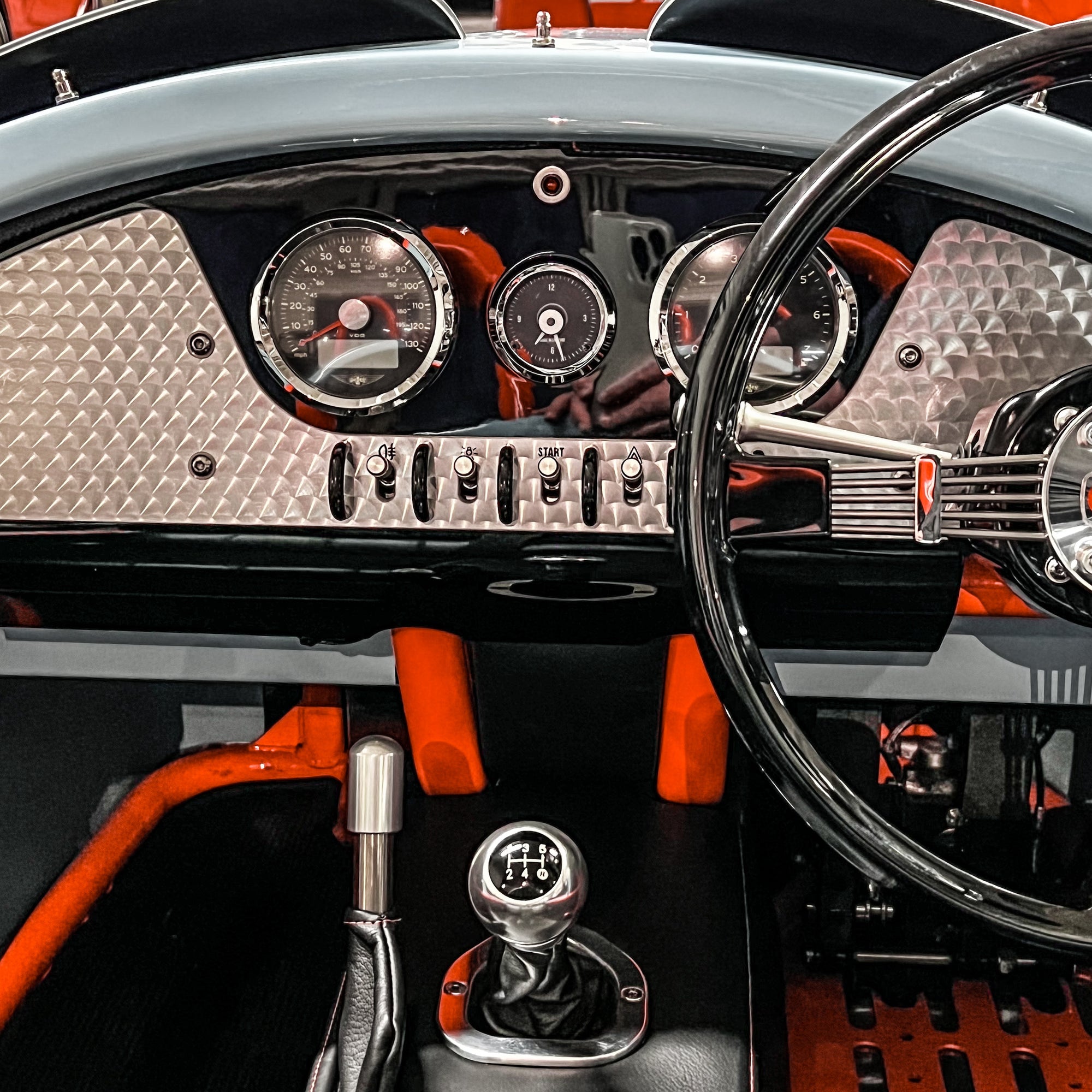 Morgan 3 Wheeler - Gulf Blau / Gulf Orange - Stage Two Tuned Morgan Three Wheeler