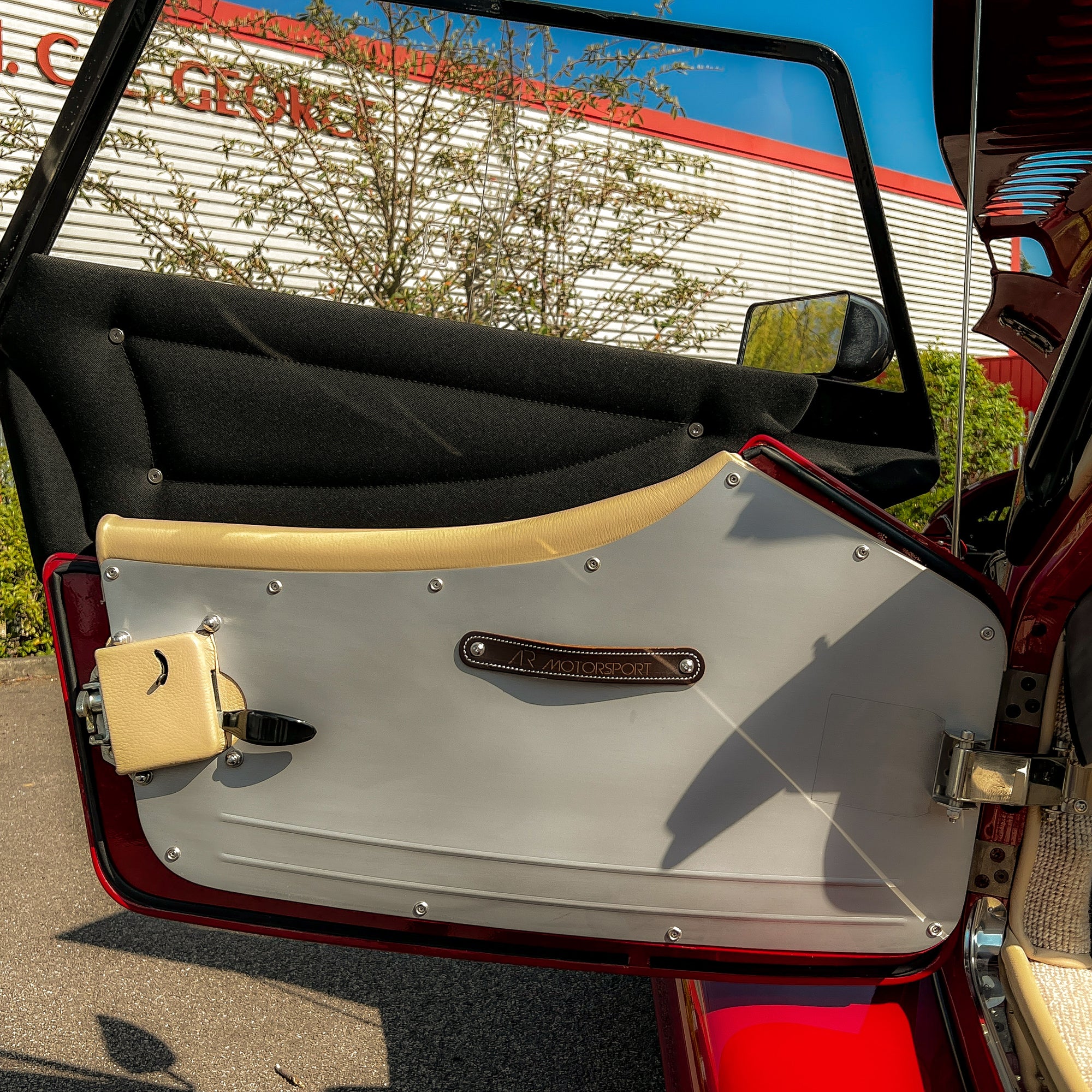 Morgan ARP4 Powered By Cosworth - Morgan Meteor Red