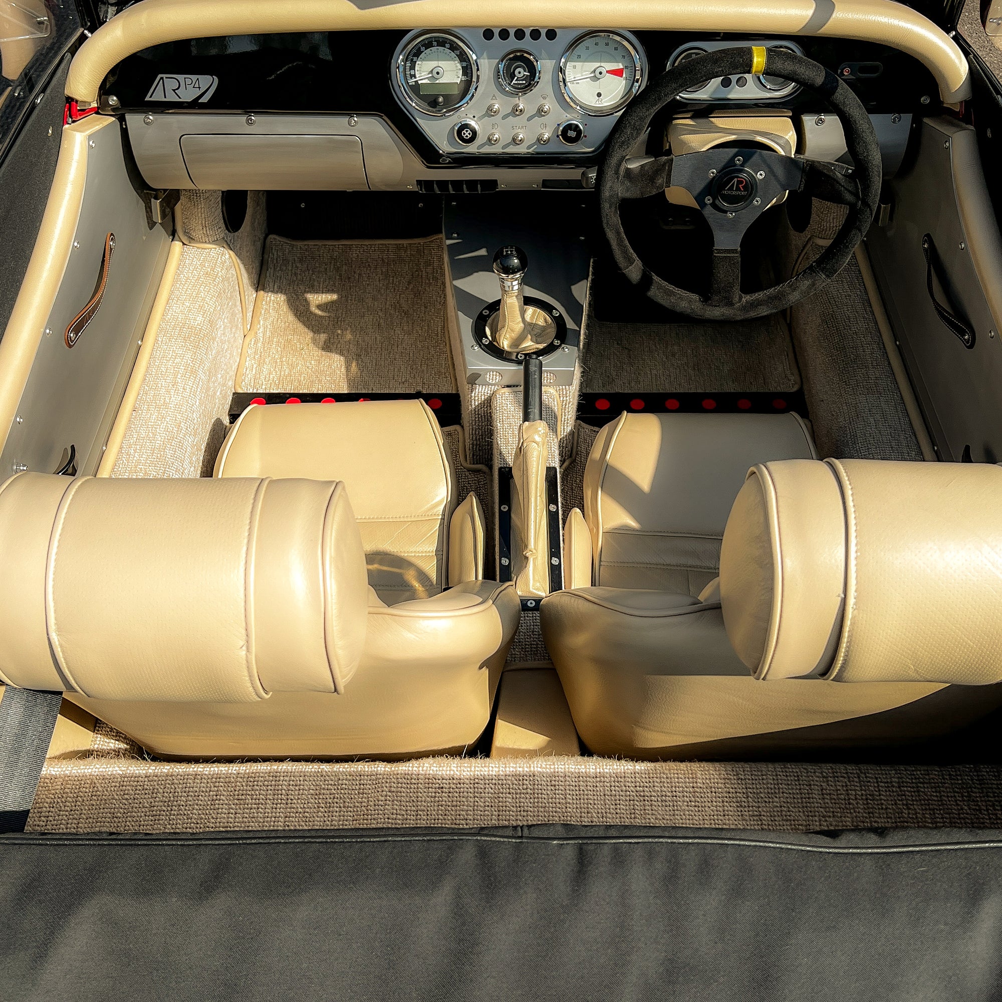 Morgan ARP4 Powered By Cosworth - Morgan Meteor Red